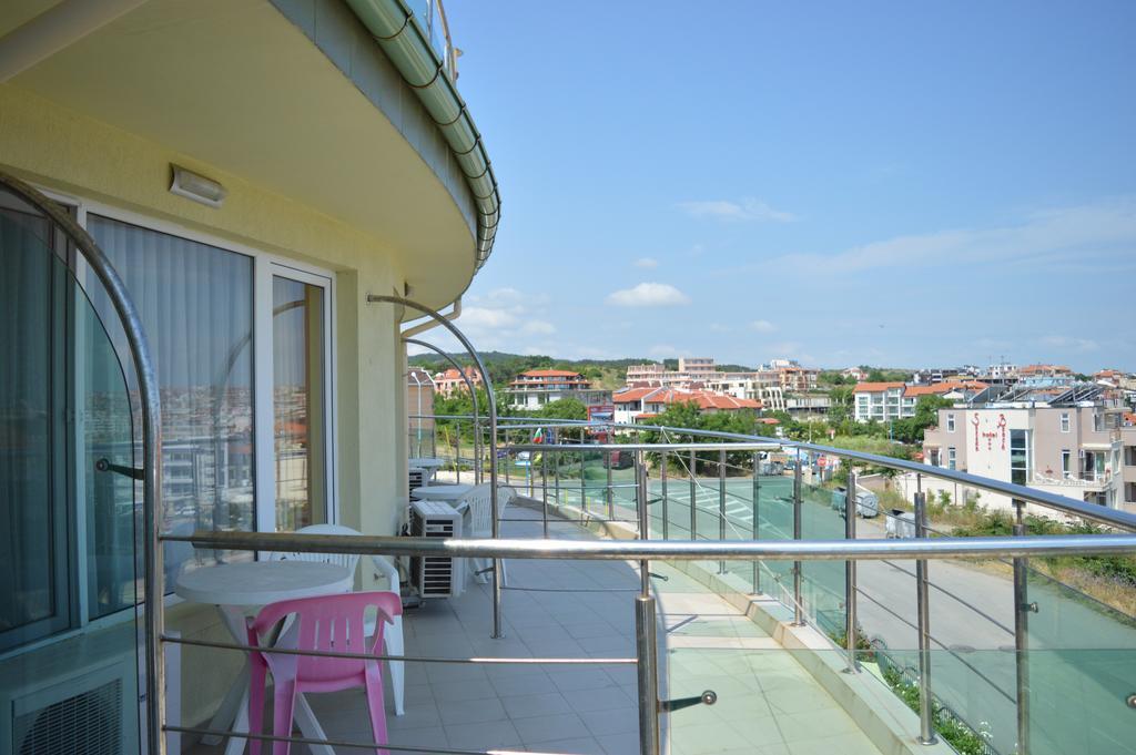 Family Hotel Coral 索佐波尔 外观 照片