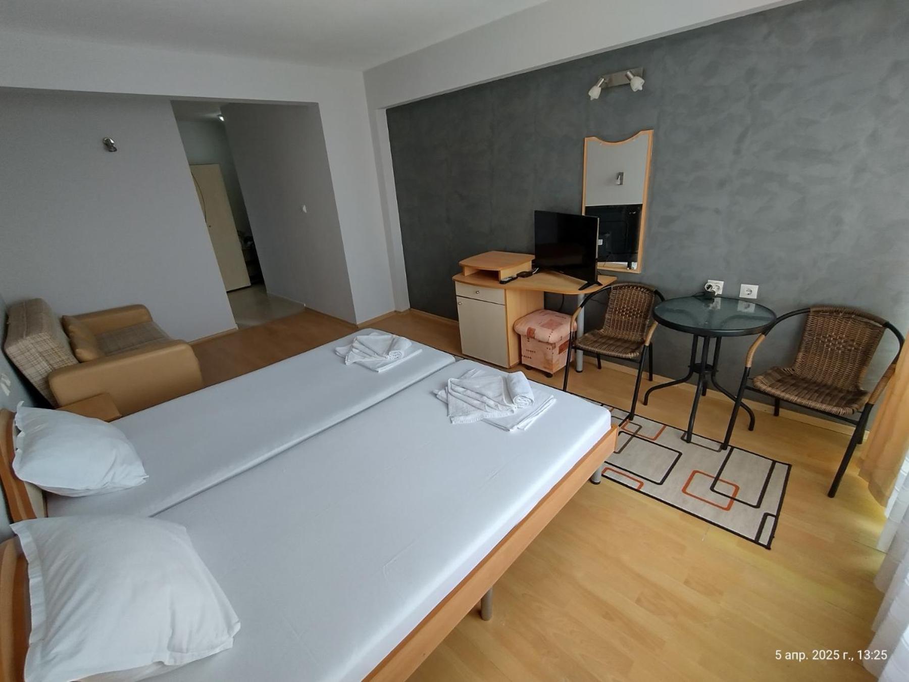 Family Hotel Coral 索佐波尔 外观 照片