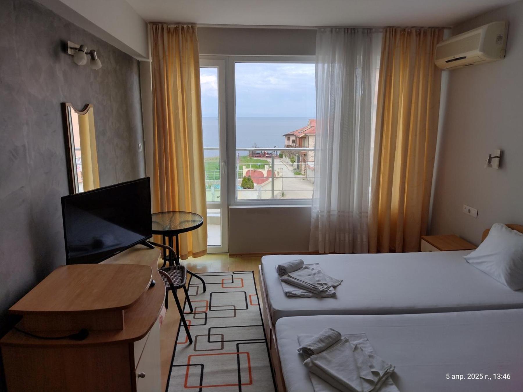 Family Hotel Coral 索佐波尔 外观 照片