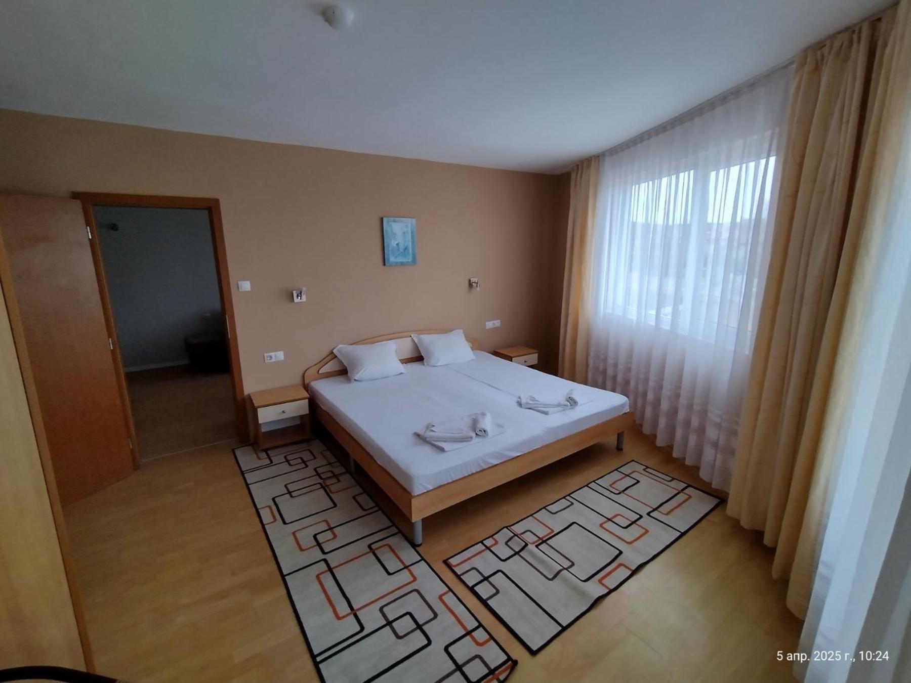 Family Hotel Coral 索佐波尔 外观 照片