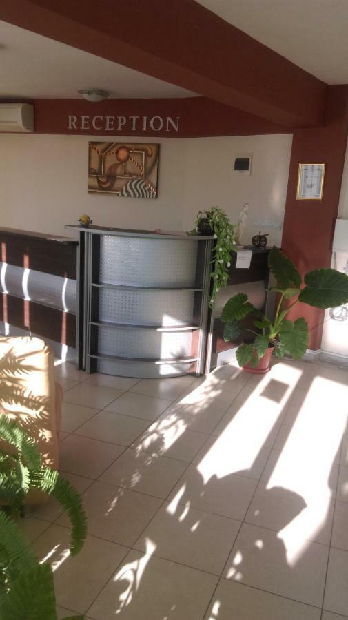 Family Hotel Coral 索佐波尔 外观 照片
